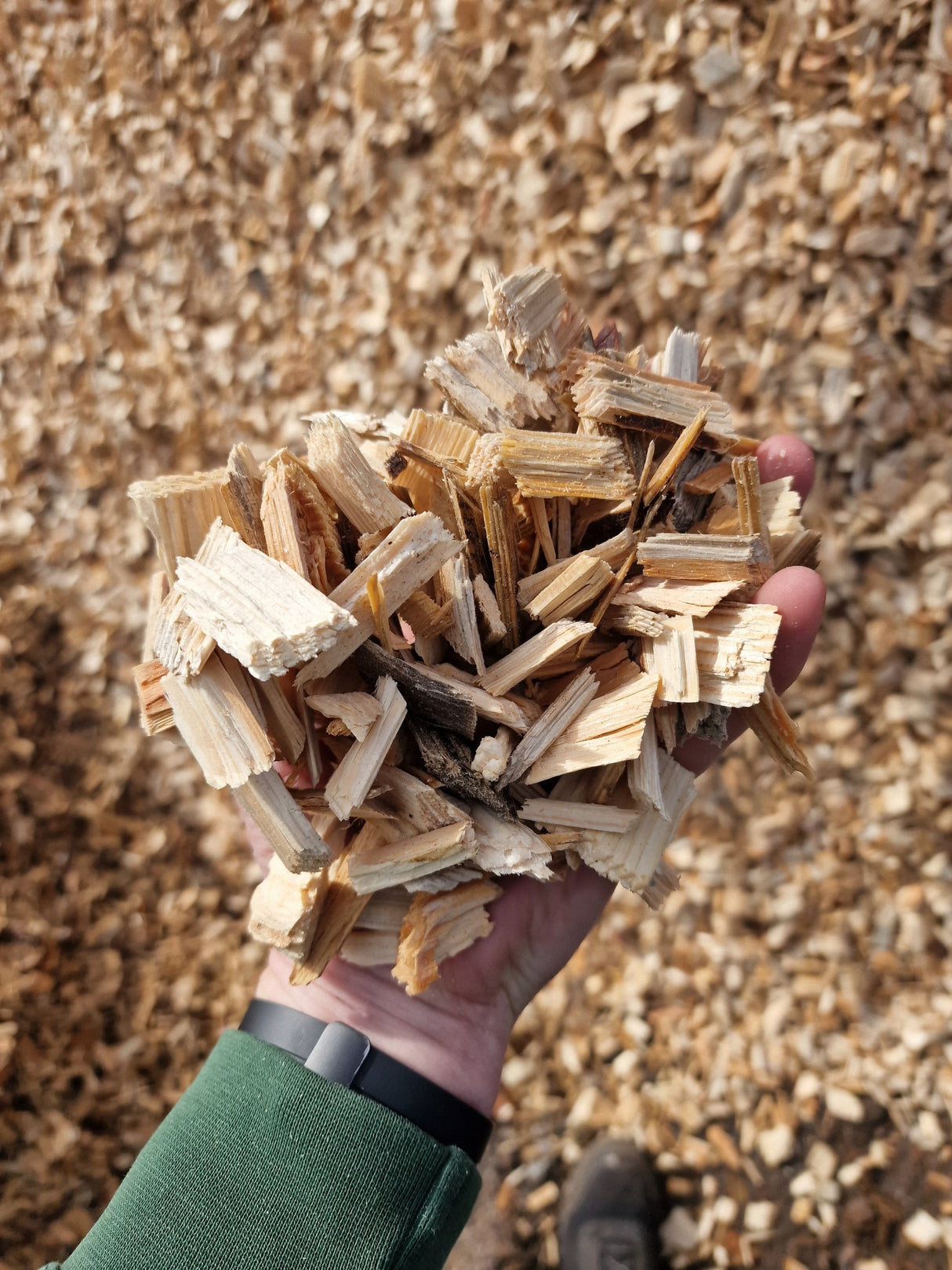 1m³ (1000l) Fallschutz Holzhackschnitzel im Big Bag versandkostenfrei geliefert