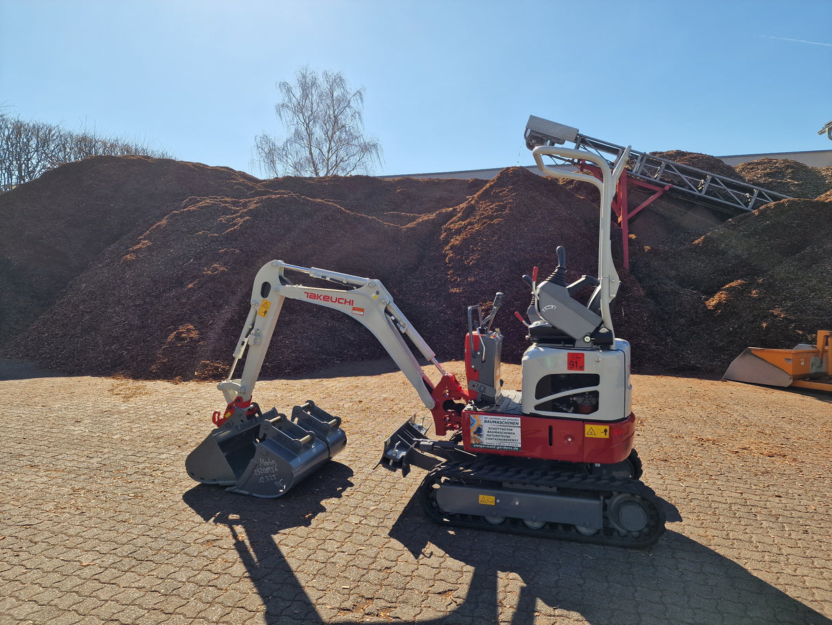 Baumaschinenvermietung Takeuchi TB 210 1,1to ab 100€ pro Tag zzgl. MwSt
