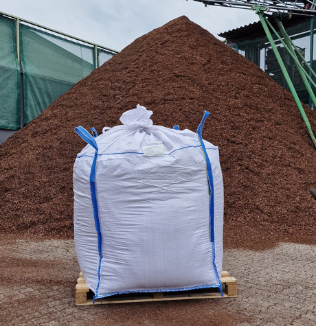 1,5m³ 1500l Rindenmulch / Rindenhumus fein 0/8mm im Big Bag versandkostenfrei geliefert