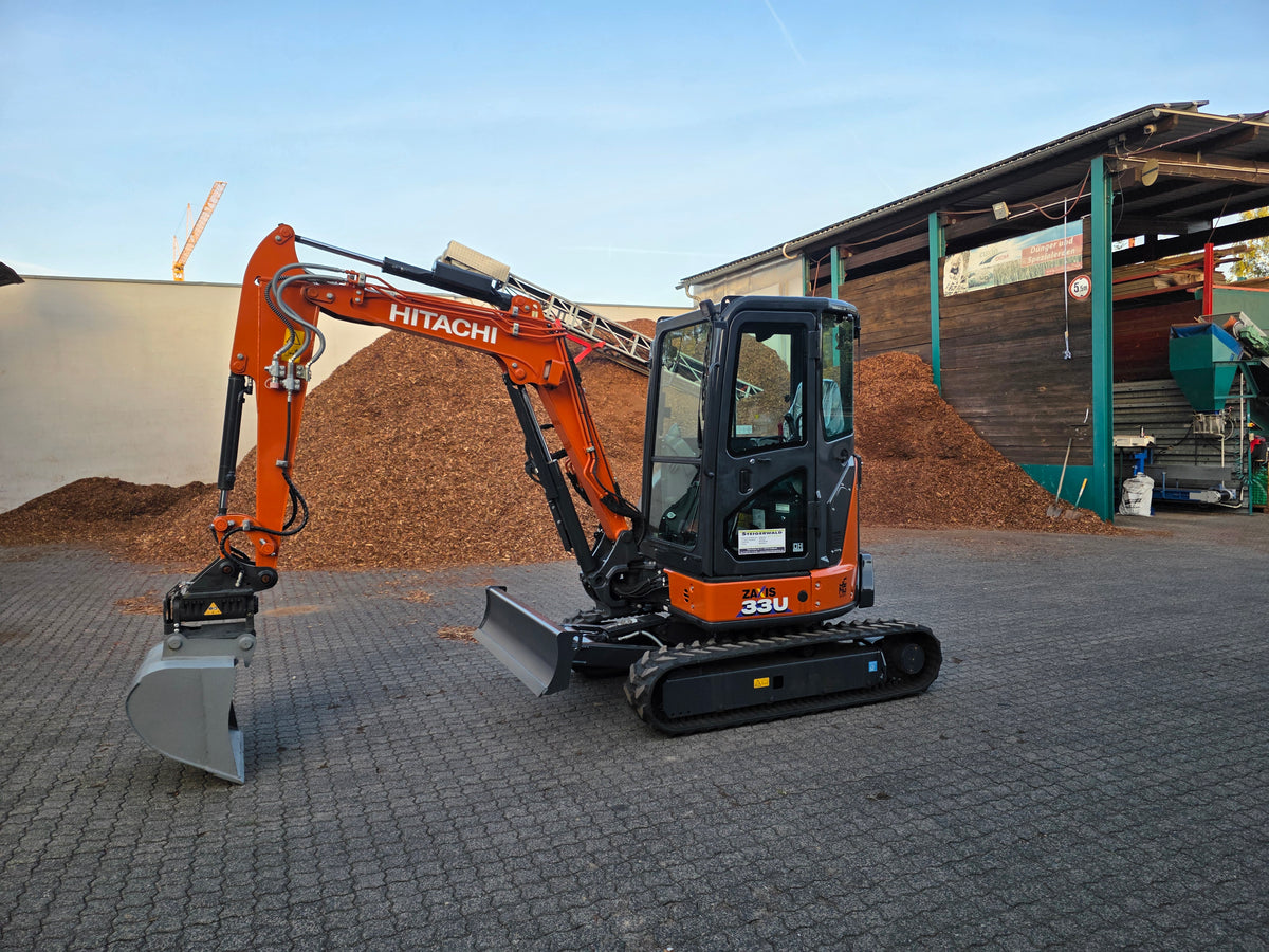 Hitachi ZX33 U -6 CLR