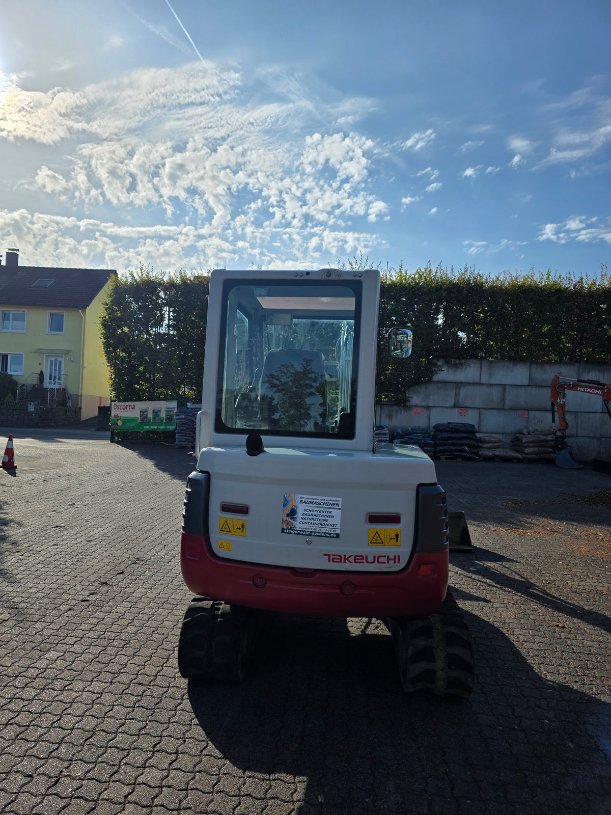 Takeuchi TB235 Minibagger Baumaschine inkl. Löffel & DMS Greifer